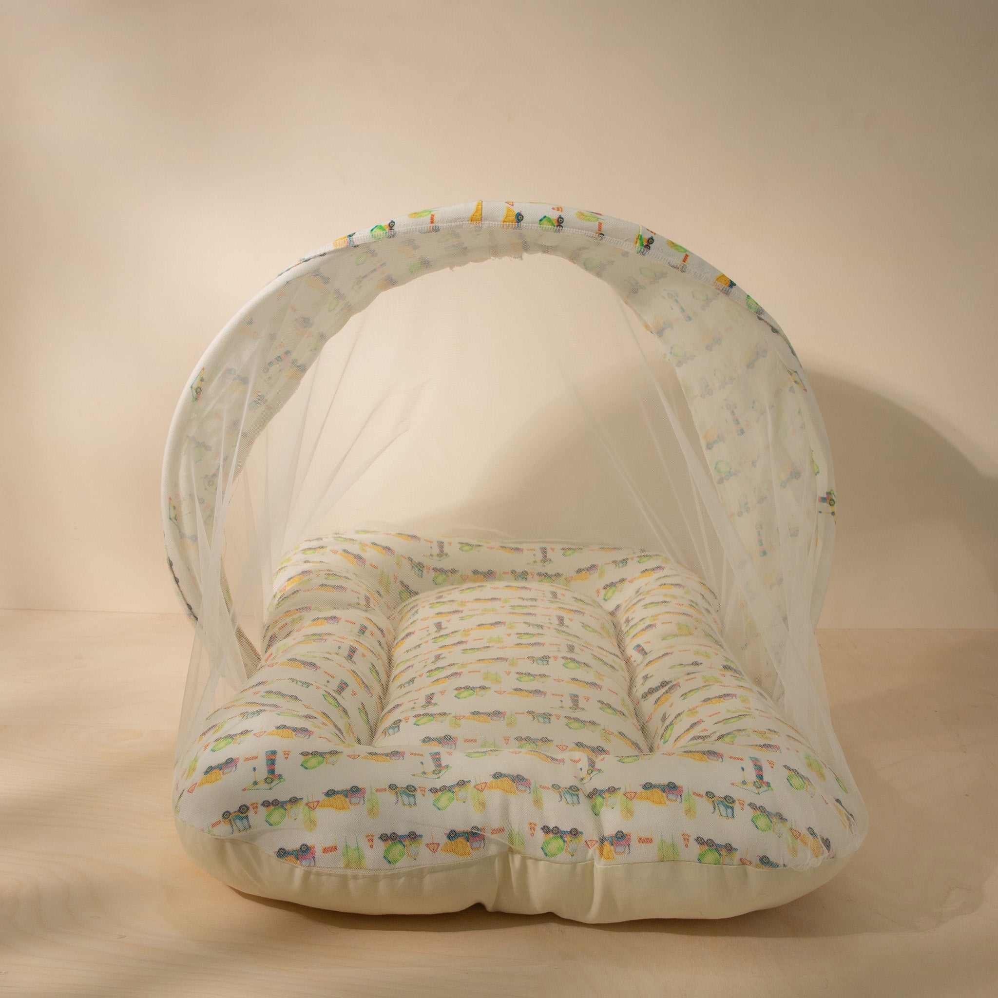 Tiny Truck Tales Newborn Organic Mosquito Bag Set