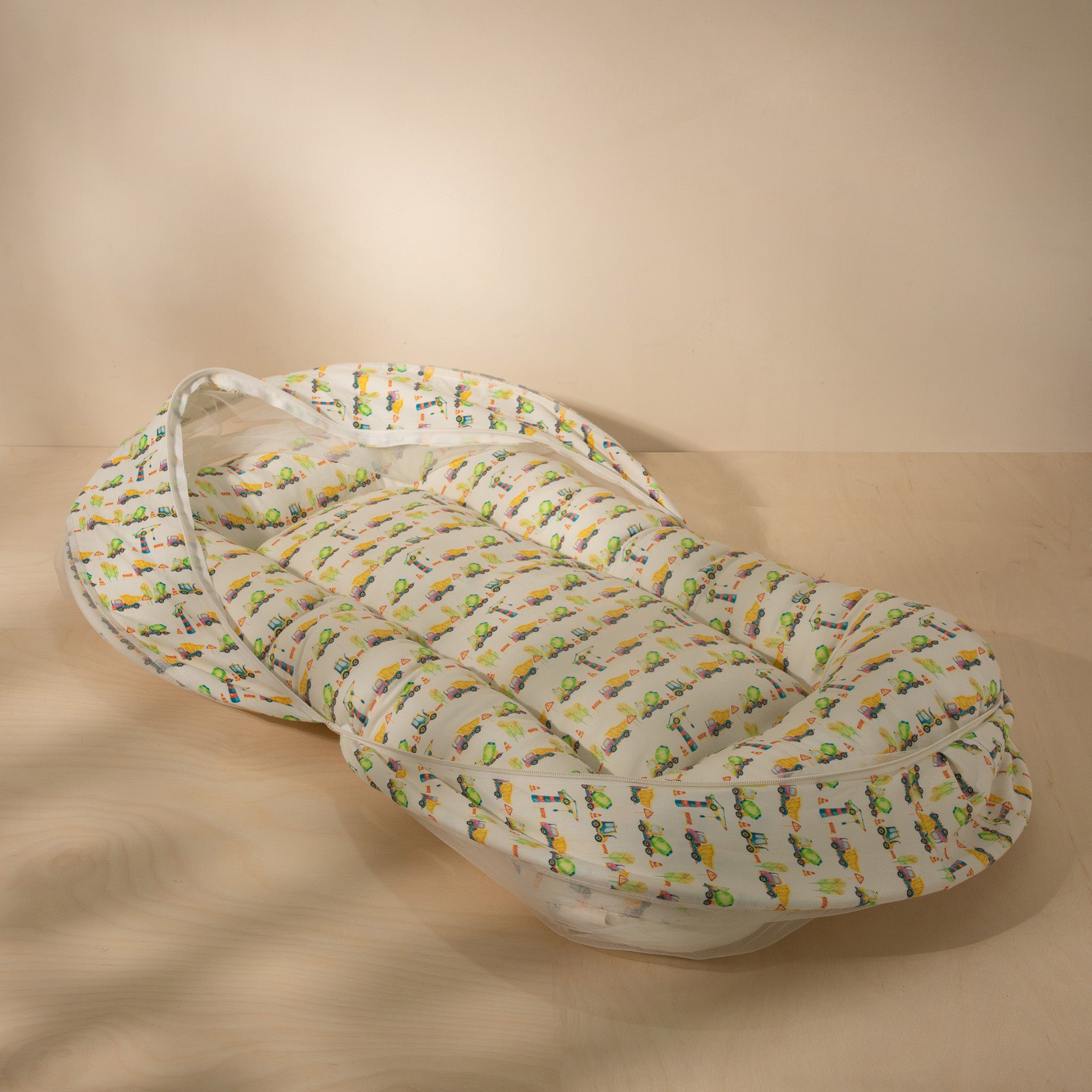 Tiny Truck Tales Newborn Organic Mosquito Bag Set