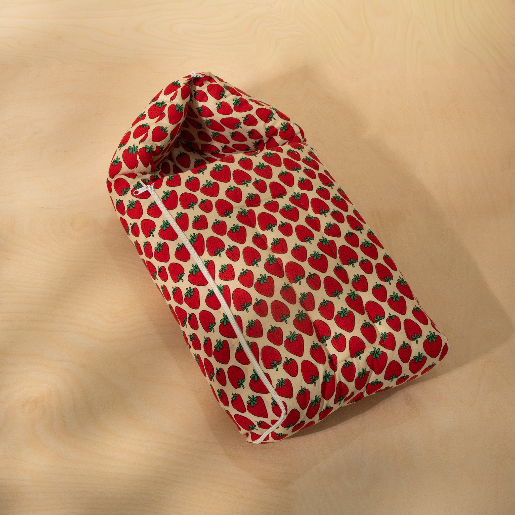 Strawberry Print Baby Sleeping Bag in Cotton for Bedtime Comfort