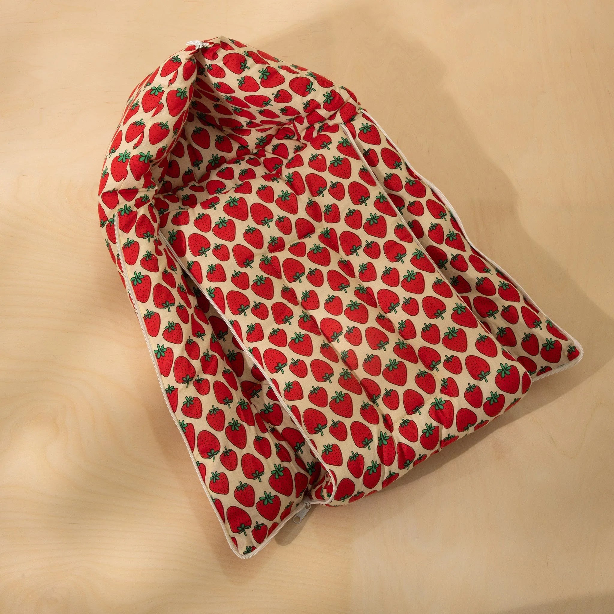 Strawberry Print Baby Sleeping Bag in Cotton for Bedtime Comfort