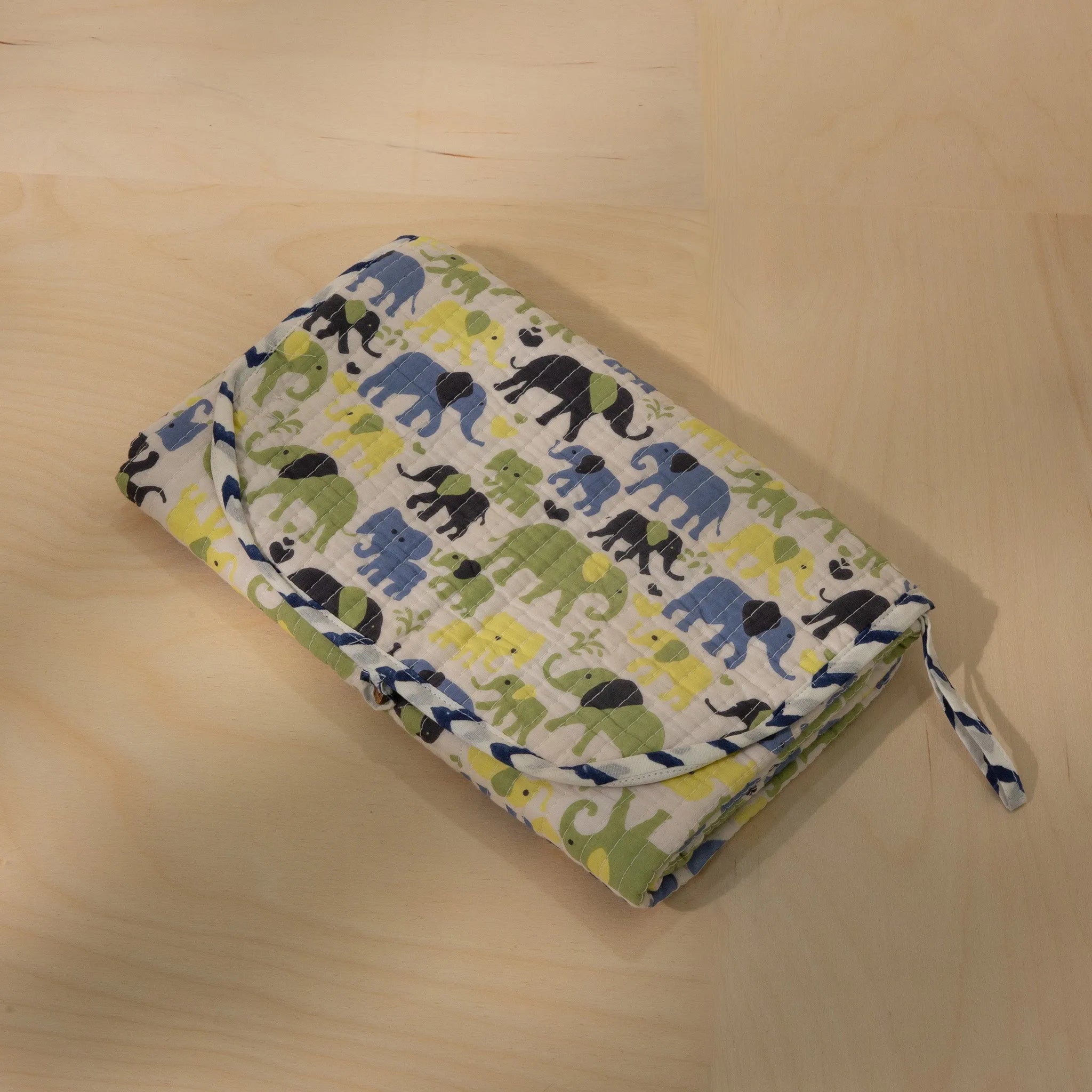 Travel-Friendly Diaper Changing Mat - Cute Elephant
