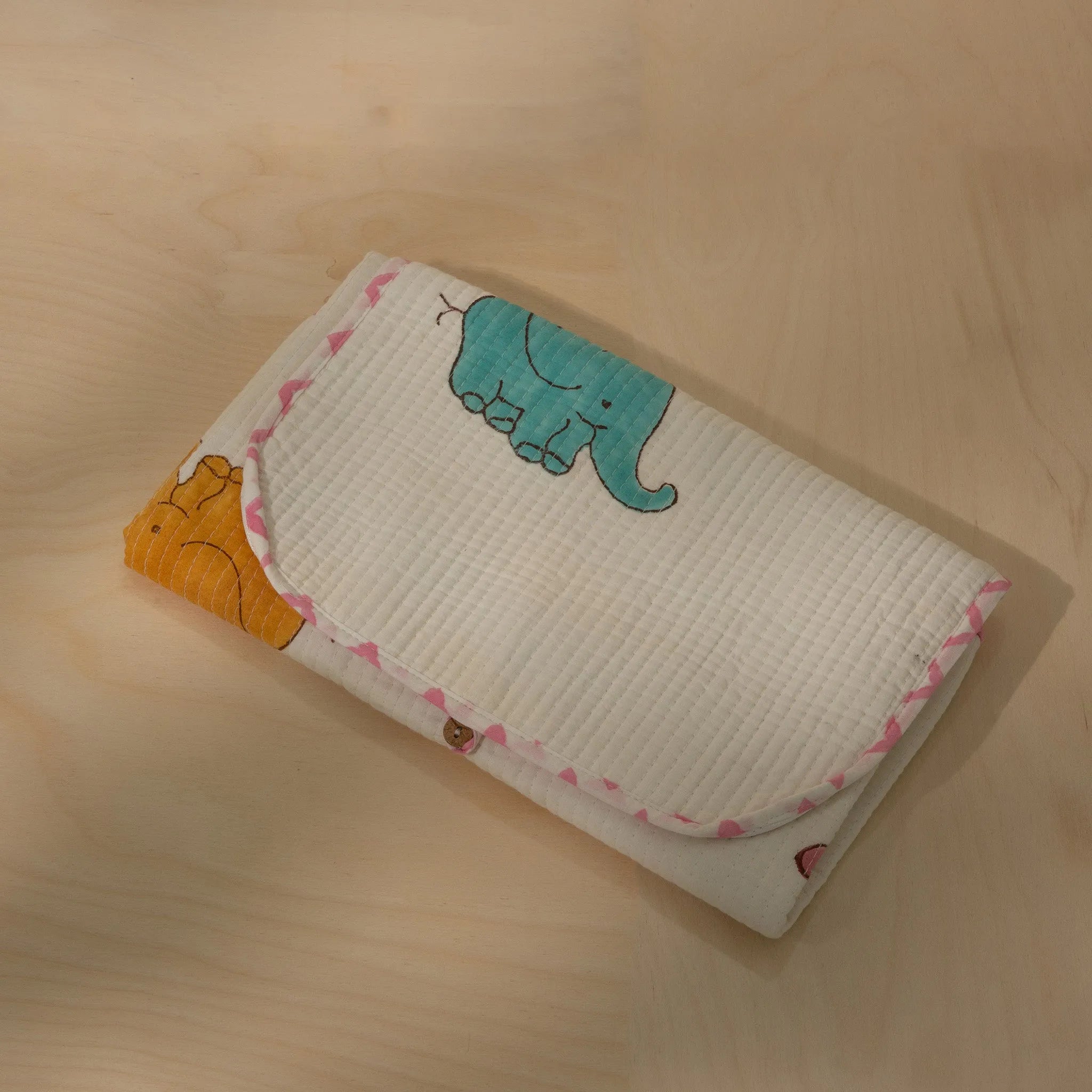 Travel-friendly Diaper Changing Mat - Gentle Giant