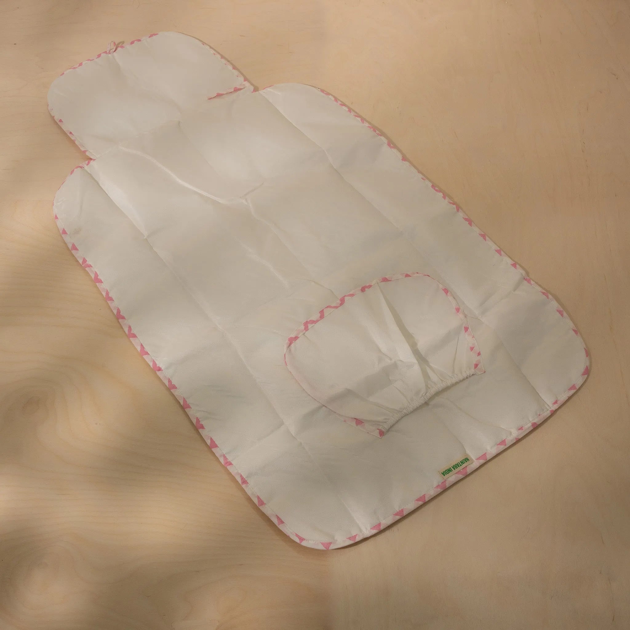 Travel-friendly Diaper Changing Mat - Gentle Giant