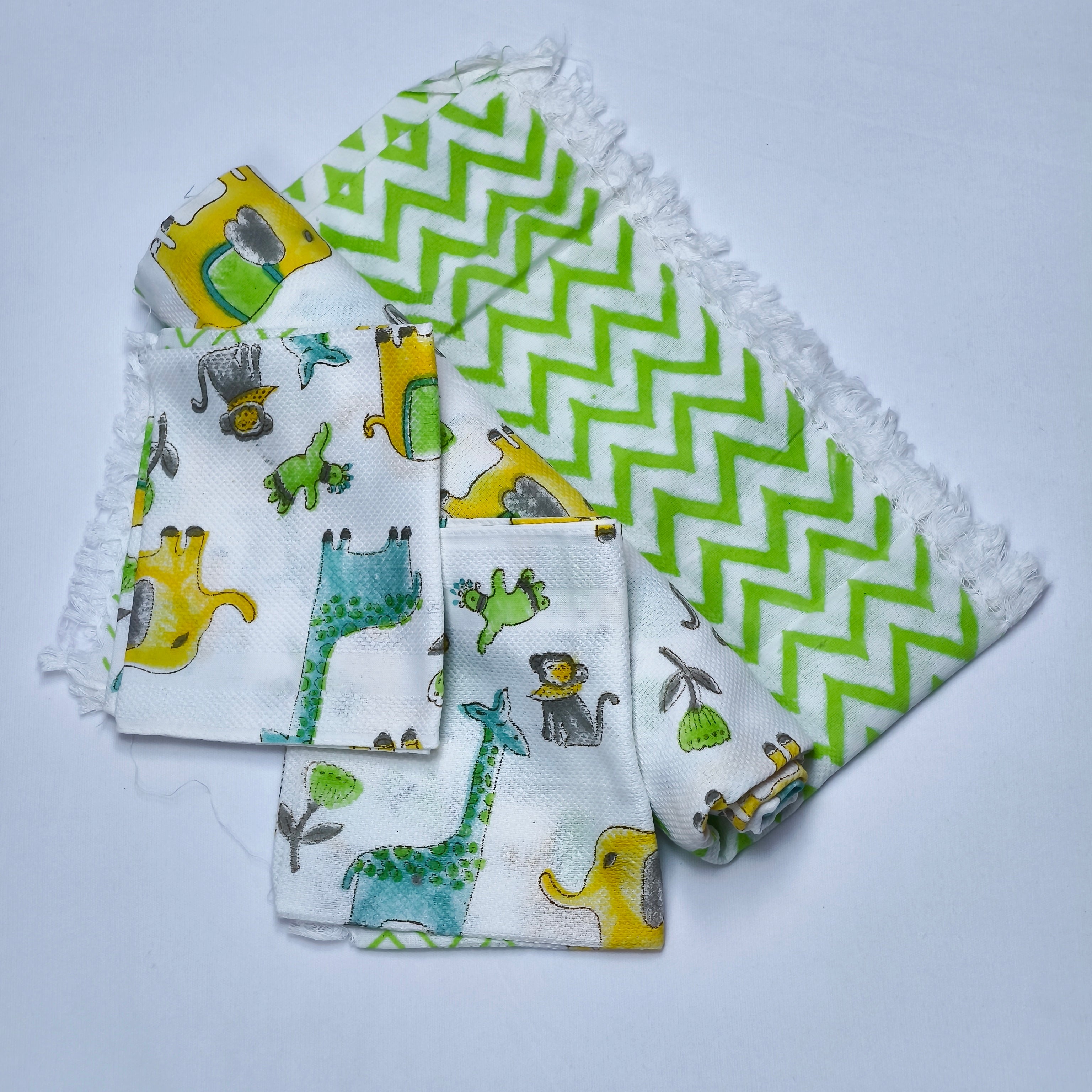 Jungle Print Cotton Kids Towel Set with 2 Napkins