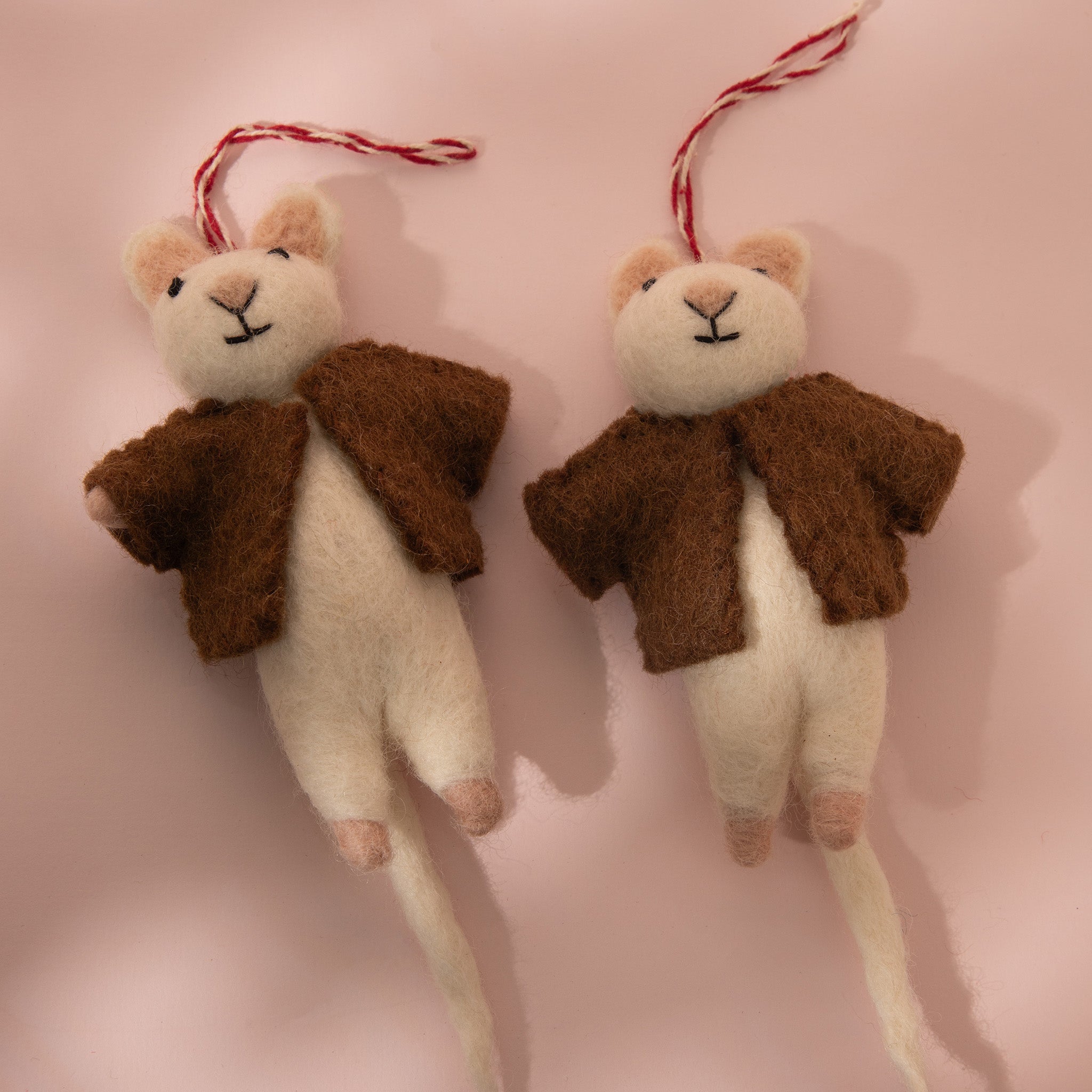 Pocket Hero Tiny Mouse Adventurer Toy